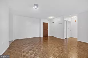 7111 Woodmont Ave, Bethesda, MD 20815 - Photo 9