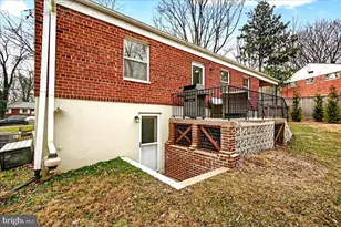 11206 Ashley Dr, Rockville, MD 20852 - Photo 7