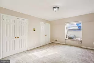 9939 Bentcross Dr, Potomac, MD 20854 - Photo 43