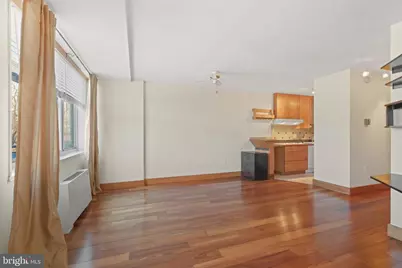 10401 Grosvenor Place #408, Rockville, MD 20852 - Photo 5