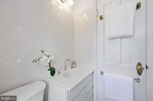 9634 Parkwood Dr, Bethesda, MD 20814 - Photo 27