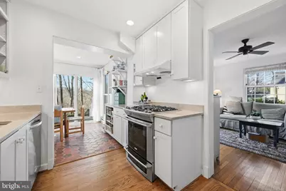 9634 Parkwood Drive, Bethesda, MD 20814 - Photo 9