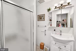 3240 Gleneagles Dr, Silver Spring, MD 20906 - Photo 19