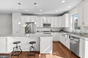 14247 Travilah Rd, Rockville, MD 20850 - Photo 27