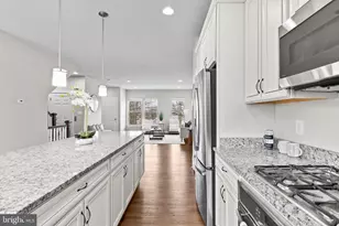 14247 Travilah Rd, Rockville, MD 20850 - Photo 27