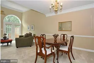 13606 Mills Farm Rd, Rockville, MD 20850 - Photo 3