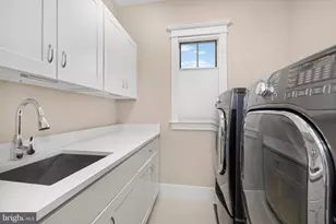 4508 Windsor Ln, Bethesda, MD 20814 - Photo 15