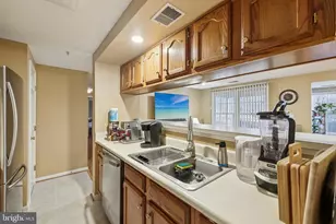 13114 Briarcliff Terrace, Germantown, MD 20874 - Photo 11