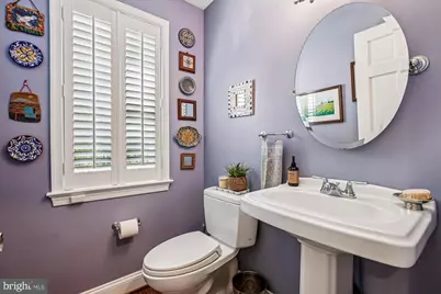 10237 Parkwood Drive, Kensington, MD 20895 - Photo 17