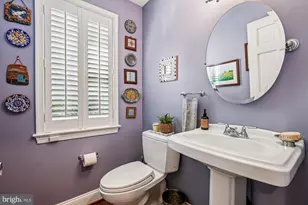 10237 Parkwood Dr, Kensington, MD 20895 - Photo 17