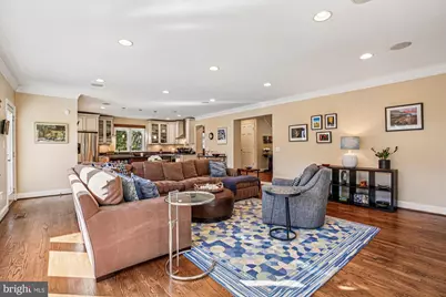 10237 Parkwood Drive, Kensington, MD 20895 - Photo 11
