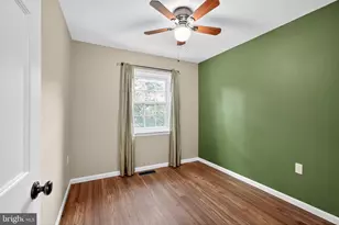 680 Azalea Dr, Rockville, MD 20850 - Photo 27