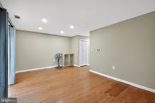 680 Azalea Dr, Rockville, MD 20850 - Photo 15