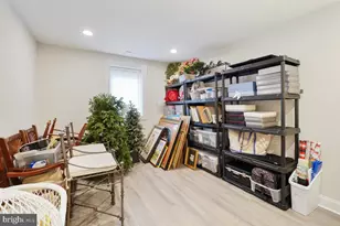 8706 Sundale Dr, Silver Spring, MD 20910 - Photo 23