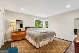 8706 Sundale Dr, Silver Spring, MD 20910 - Photo 17