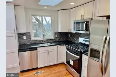 19229 Saint Johnsbury Lane, Germantown, MD 20876 - Photo 11