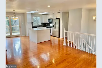 19229 Saint Johnsbury Lane, Germantown, MD 20876 - Photo 5