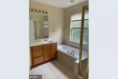 3916 Bryant Park Circle, Burtonsville, MD 20866 - Photo 19