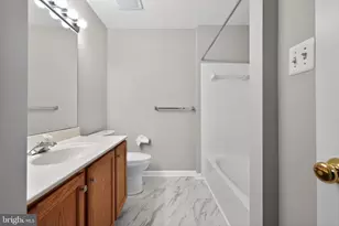 18707 Little Star Ln, Germantown, MD 20874 - Photo 25