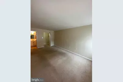 402 Girard Street #T2, Gaithersburg, MD 20877 - Photo 21