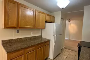 402 Girard St, Gaithersburg, MD 20877 - Photo 9