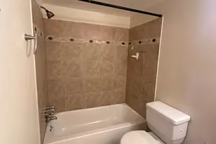 402 Girard St, Gaithersburg, MD 20877 - Photo 25