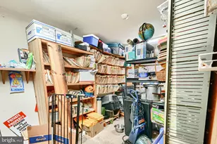 9301 Old Georgetown Rd, Bethesda, MD 20814 - Photo 11