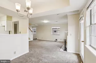 5708 Chapman Mill Dr, Rockville, MD 20852 - Photo 11