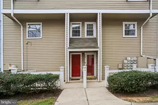 5708 Chapman Mill Dr, Rockville, MD 20852 - Photo 19