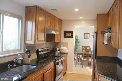 11609 Piney Lodge Road, North Potomac, MD 20878 - Photo 5