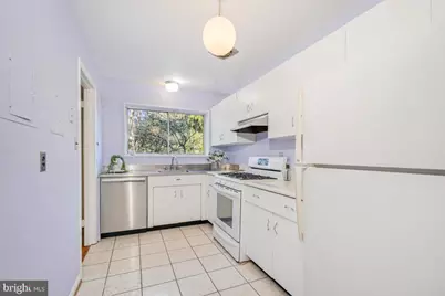 10612 Montrose Avenue #102, Bethesda, MD 20814 - Photo 3