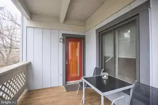 946 Windbrooke Dr, Gaithersburg, MD 20879 - Photo 25