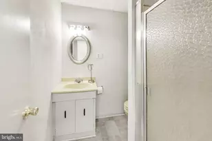 1718 Crestview Dr, Rockville, MD 20854 - Photo 35