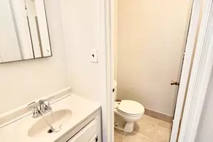 11 Fenceline Dr, Gaithersburg, MD 20878 - Photo 19