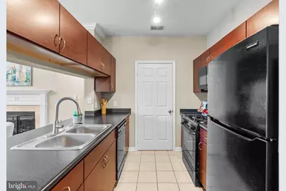 19621 Galway Bay Circle #302, Germantown, MD 20874 - Photo 9