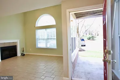 913 Hillside Lake Terrace #410, Gaithersburg, MD 20878 - Photo 9