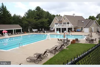 913 Hillside Lake Terrace #410, Gaithersburg, MD 20878 - Photo 23