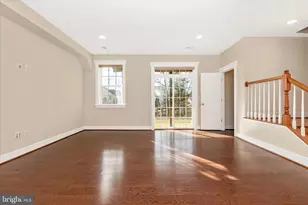 10211 Travilah Grove Cir, Rockville, MD 20850 - Photo 37