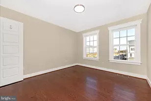 10211 Travilah Grove Cir, Rockville, MD 20850 - Photo 31