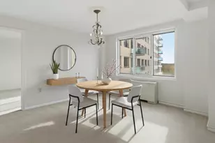 10201 Grosvenor Pl, Rockville, MD 20852 - Photo 7