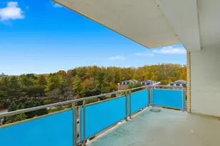 10201 Grosvenor Pl, Rockville, MD 20852 - Photo 33