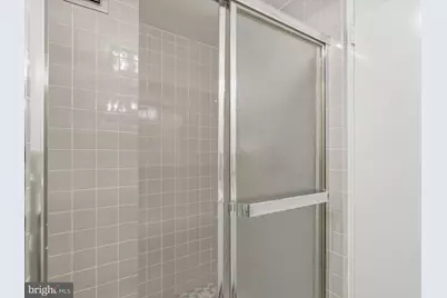 10201 Grosvenor Place #1001, Rockville, MD 20852 - Photo 25