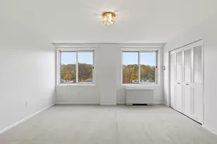 10201 Grosvenor Pl, Rockville, MD 20852 - Photo 27