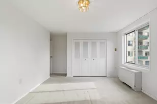 10201 Grosvenor Pl, Rockville, MD 20852 - Photo 31