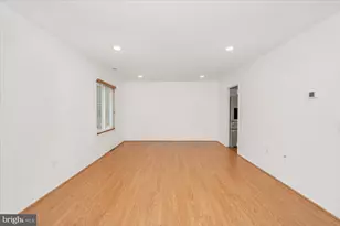 15001 Eardley Ct, Silver Spring, MD 20906 - Photo 9