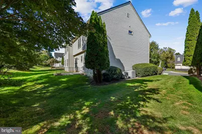 10606 Maplecrest Lane, Potomac, MD 20854 - Photo 13