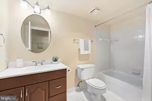 419 Christopher Ave, Gaithersburg, MD 20879 - Photo 25