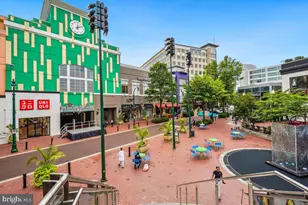 2100 Washington Ave, Silver Spring, MD 20910 - Photo 43