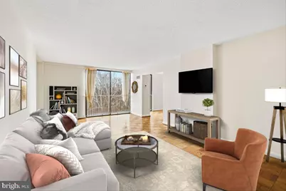 2100 Washington Avenue #9-B, Silver Spring, MD 20910 - Photo 5