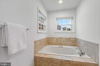 14810 Cherry Leaf Terrace, Silver Spring, MD 20906 - Photo 17